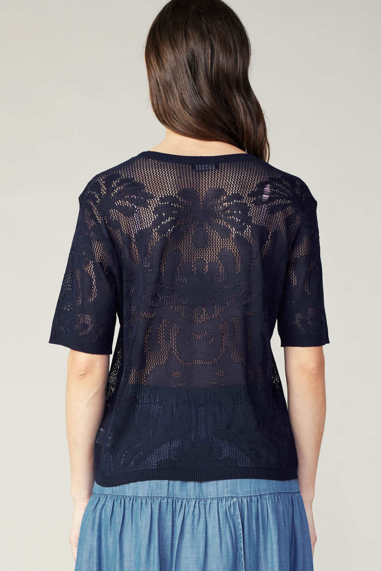 SHORT SLEEVE CREW NECK CROCHET - Devine 23