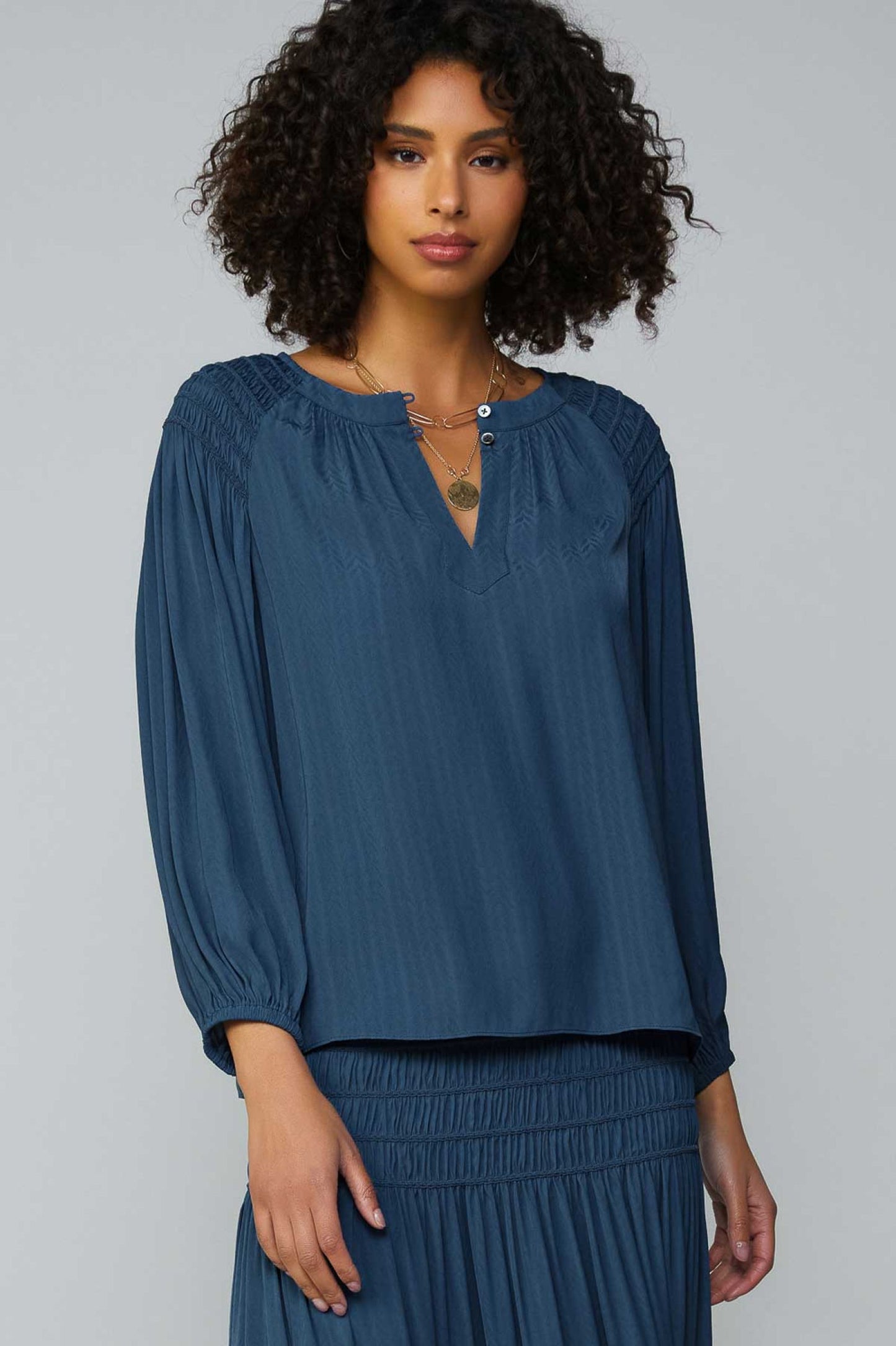 CURRENT AIR LONG SLEEVE SPLIT NECK WITH BUTTON BLOUSE - Devine 23