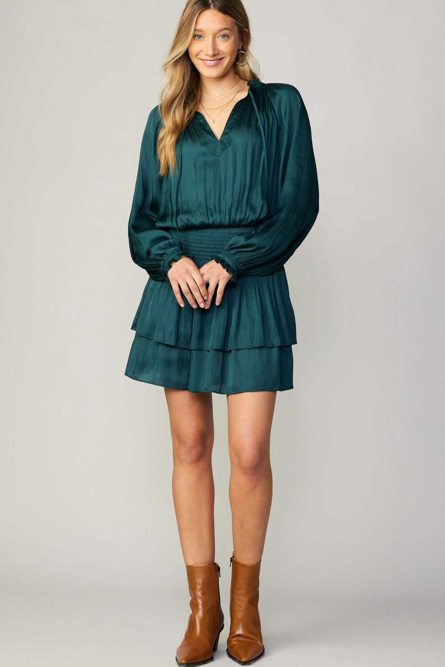 CURRENT AIR LONG-SLEEVE V- NECK DRESS - Devine 23