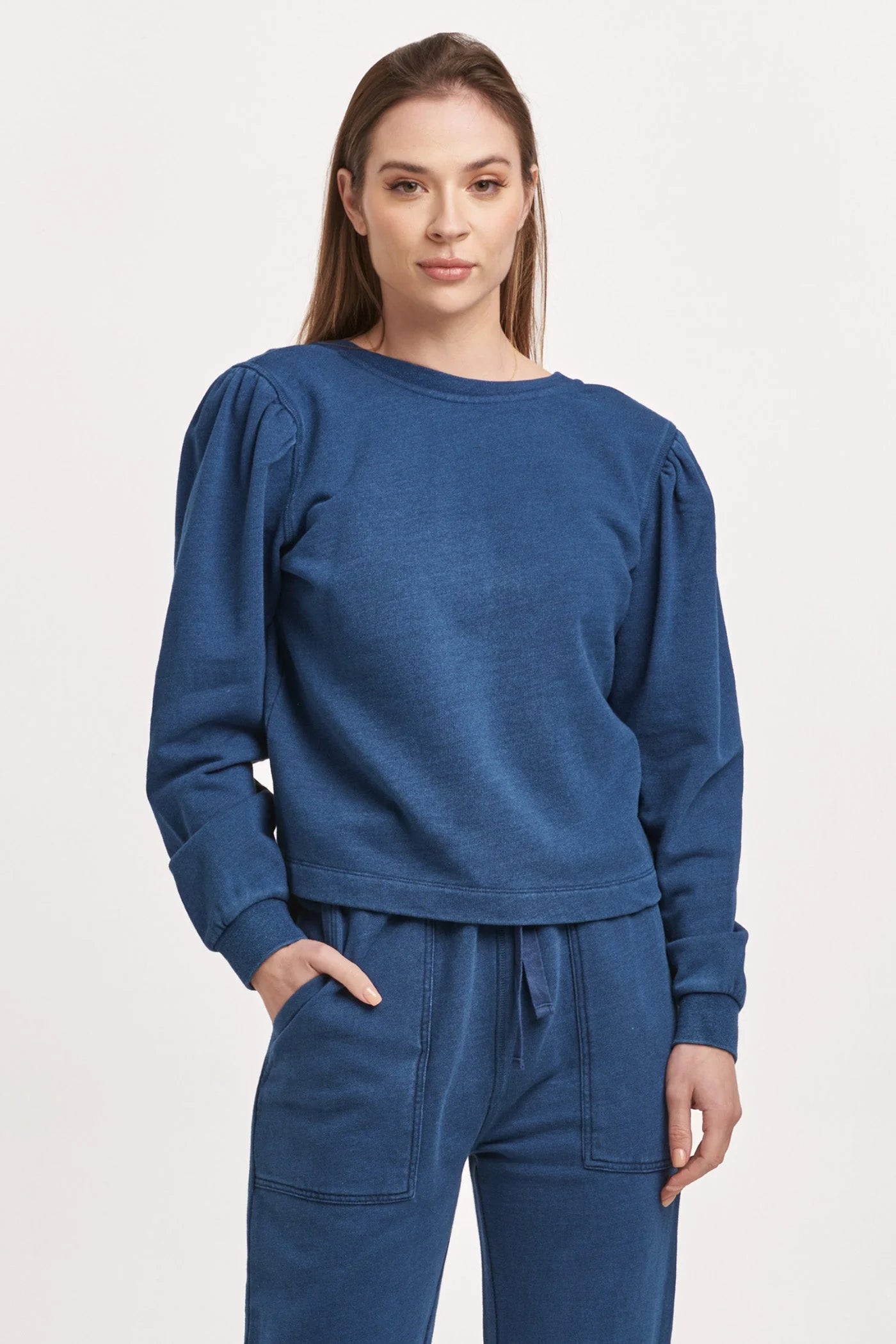 DEAR JOHN SCOOP BACK SWEATSHIRT - Devine 23