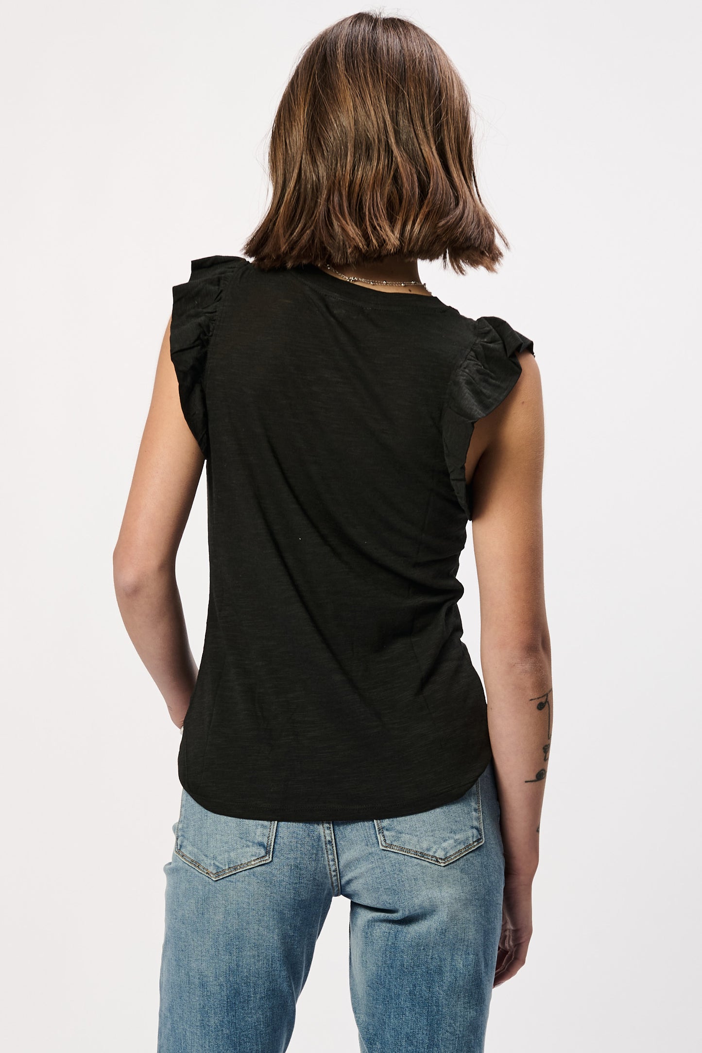 ANOTHER LOVE RUFFLE TRIMMED SLEEVE SLUB TANK TOP - Devine 23