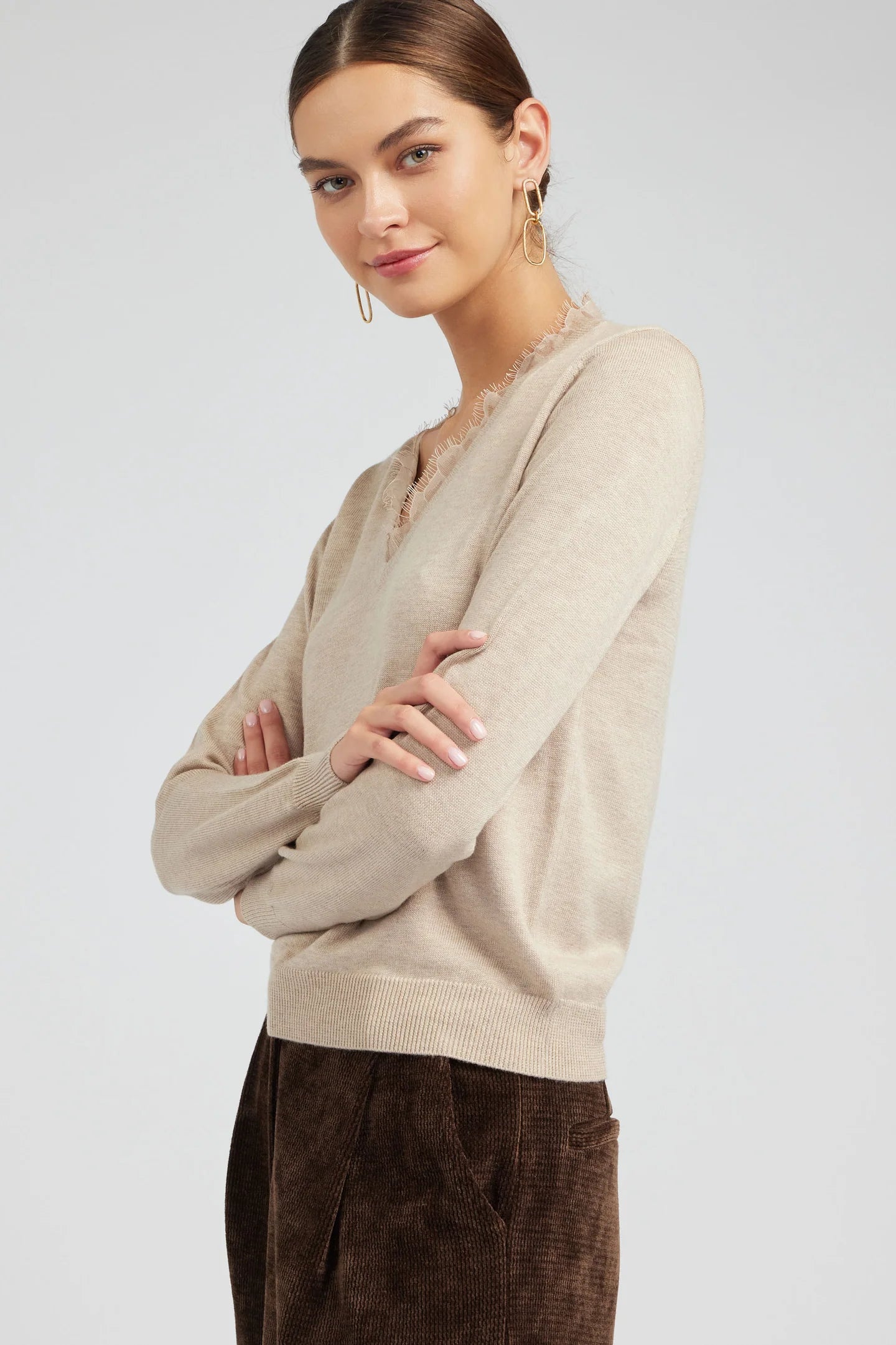 CURRENT AIR LONG-SLEEVE V-NECK SWEATER - Devine 23