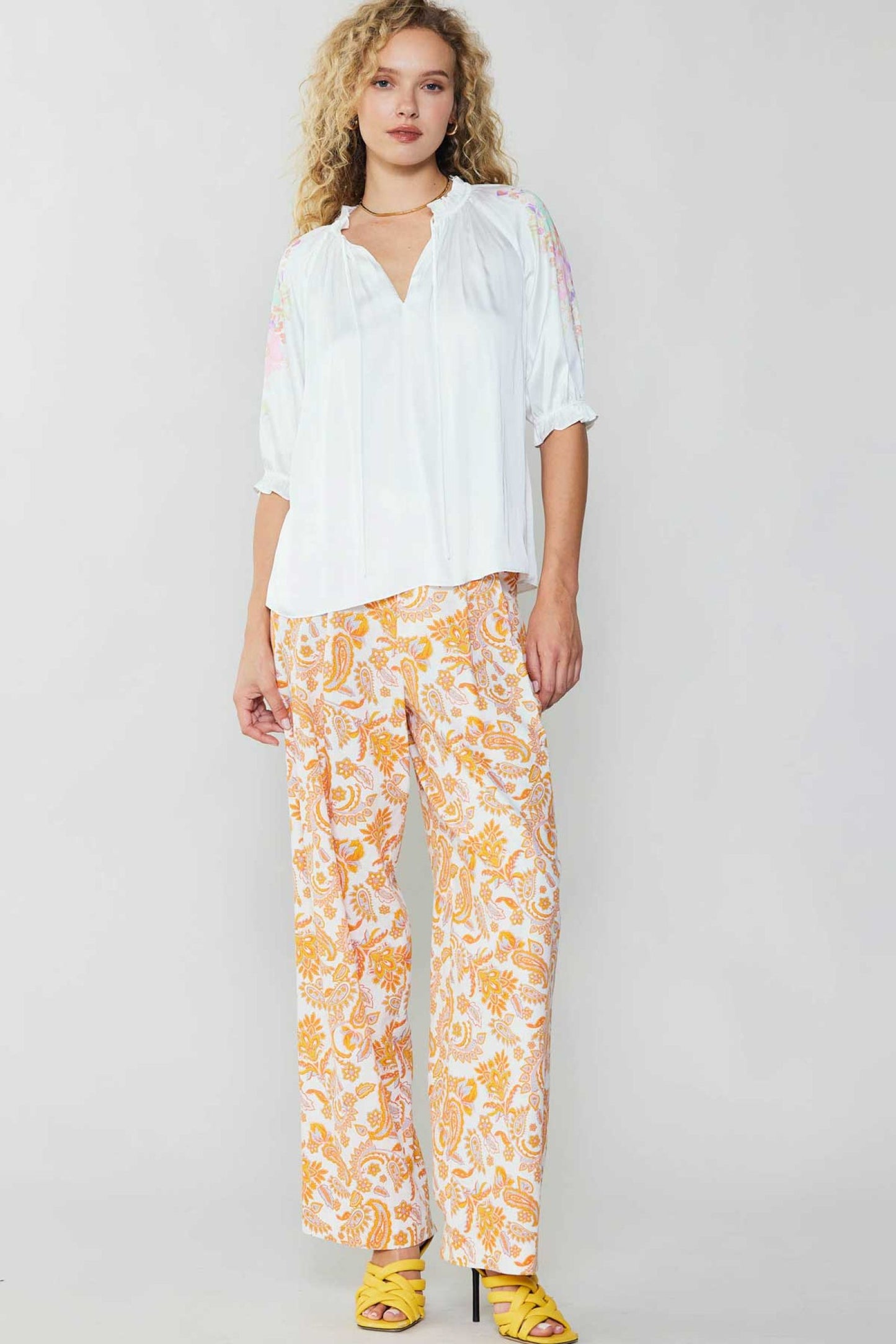 CURRENT AIR V-NECK BLOUSE - Devine 23