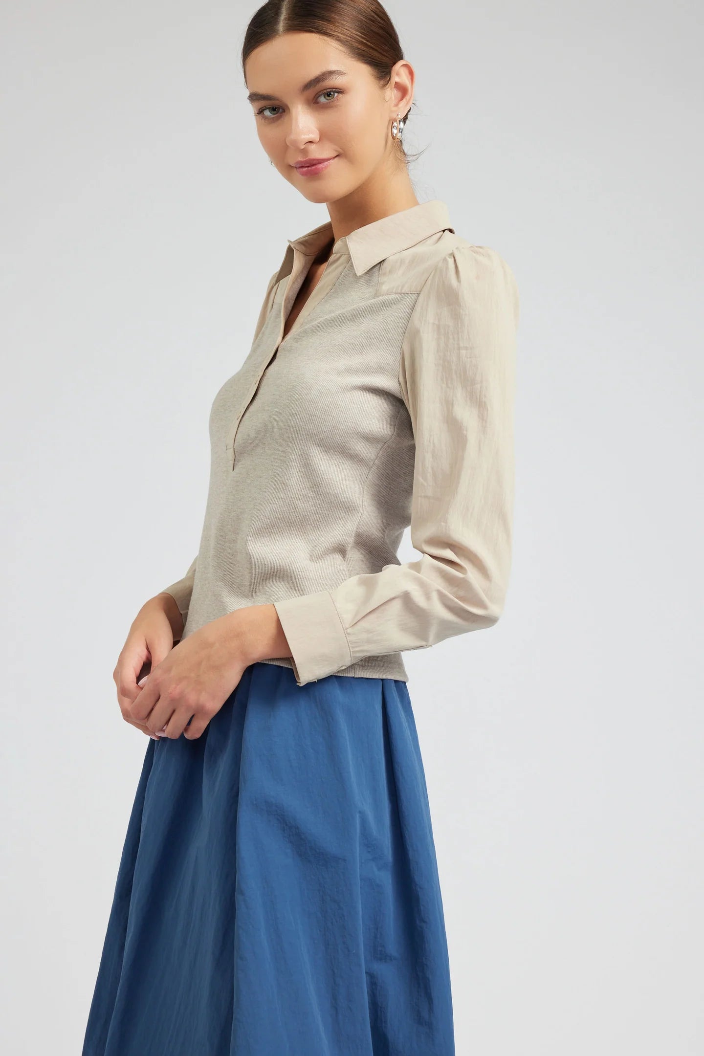 CURRENT AIR PUFF SLEEVE HENLEY TOP - Devine 23