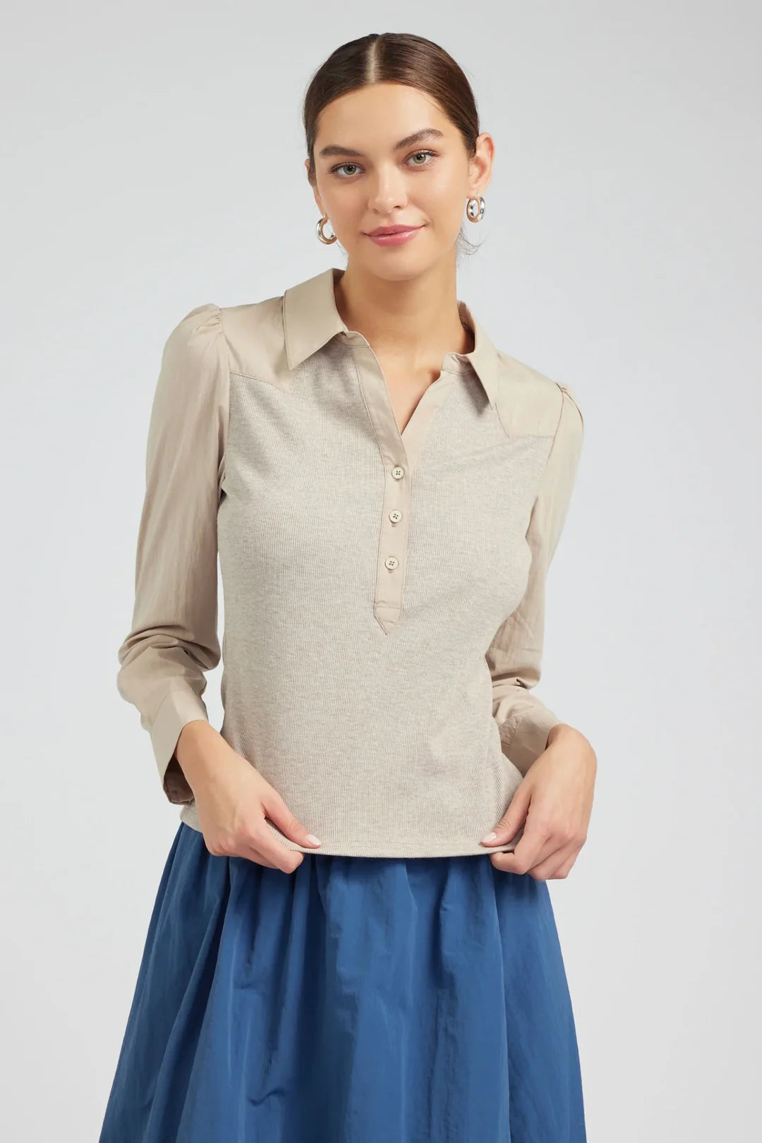 CURRENT AIR PUFF SLEEVE HENLEY TOP - Devine 23