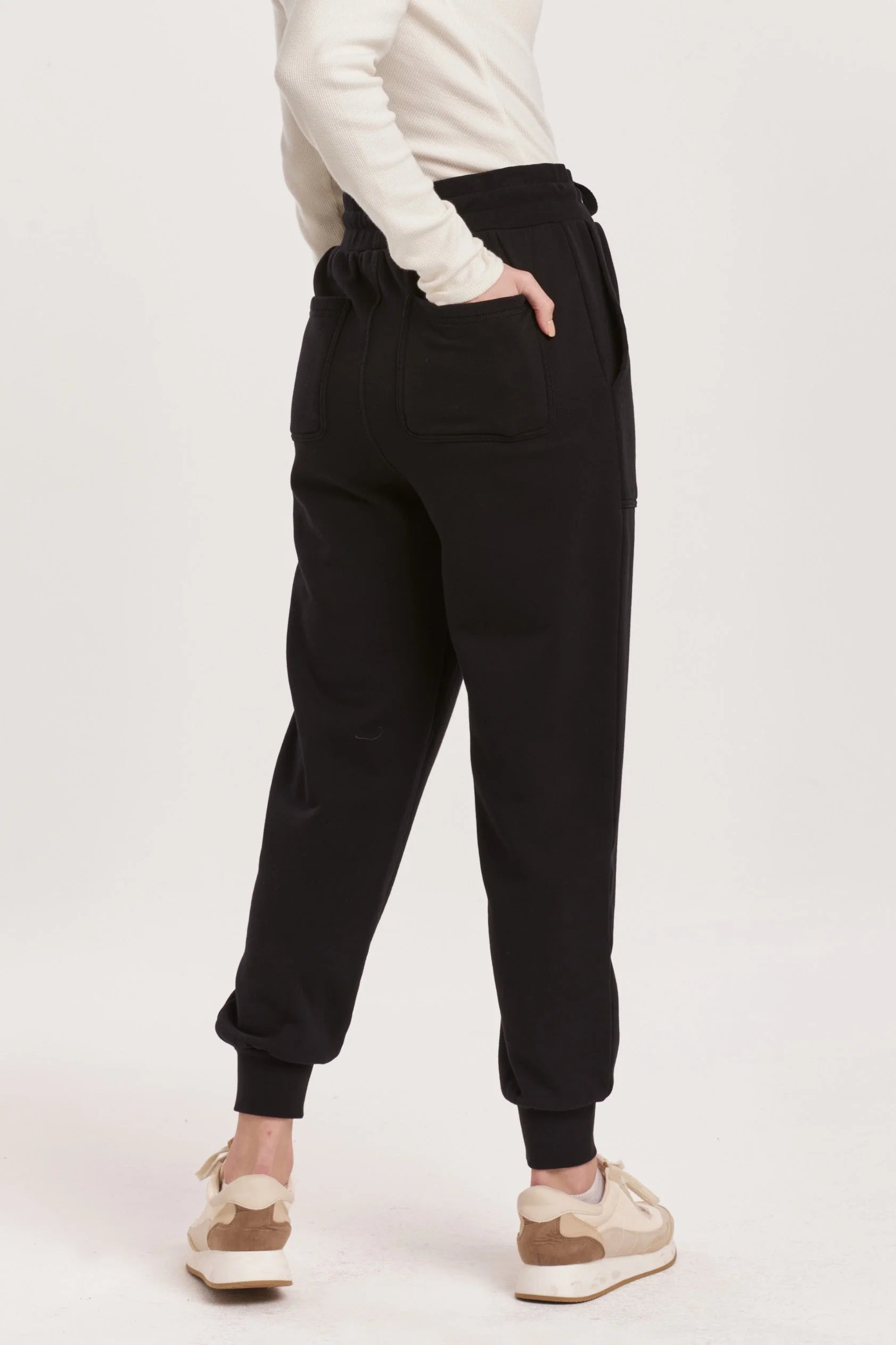 DEAR JOHN HIGH RISE ANKLE JOGGER PANTS - Devine 23