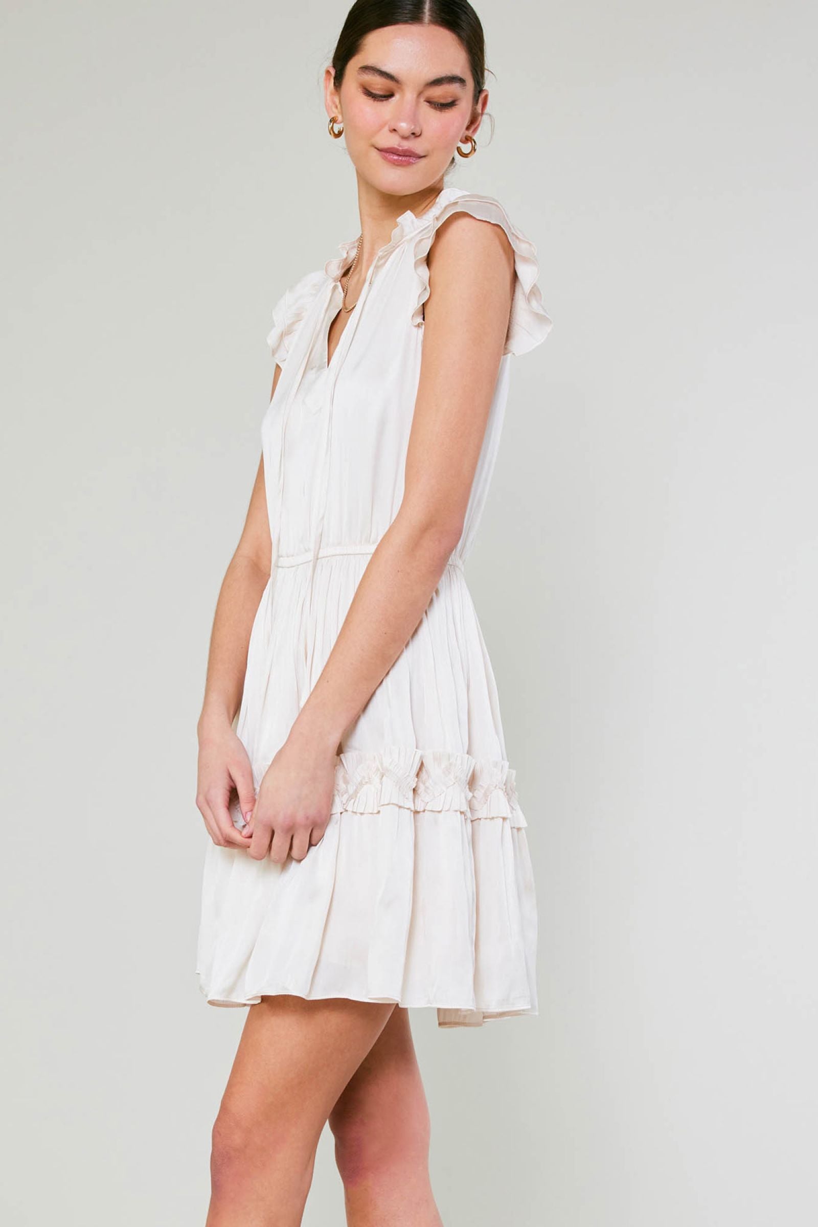 CURRENT AIR SHORT SLEEVE RUFFLED SPLIT NECK DRESS - Devine 23