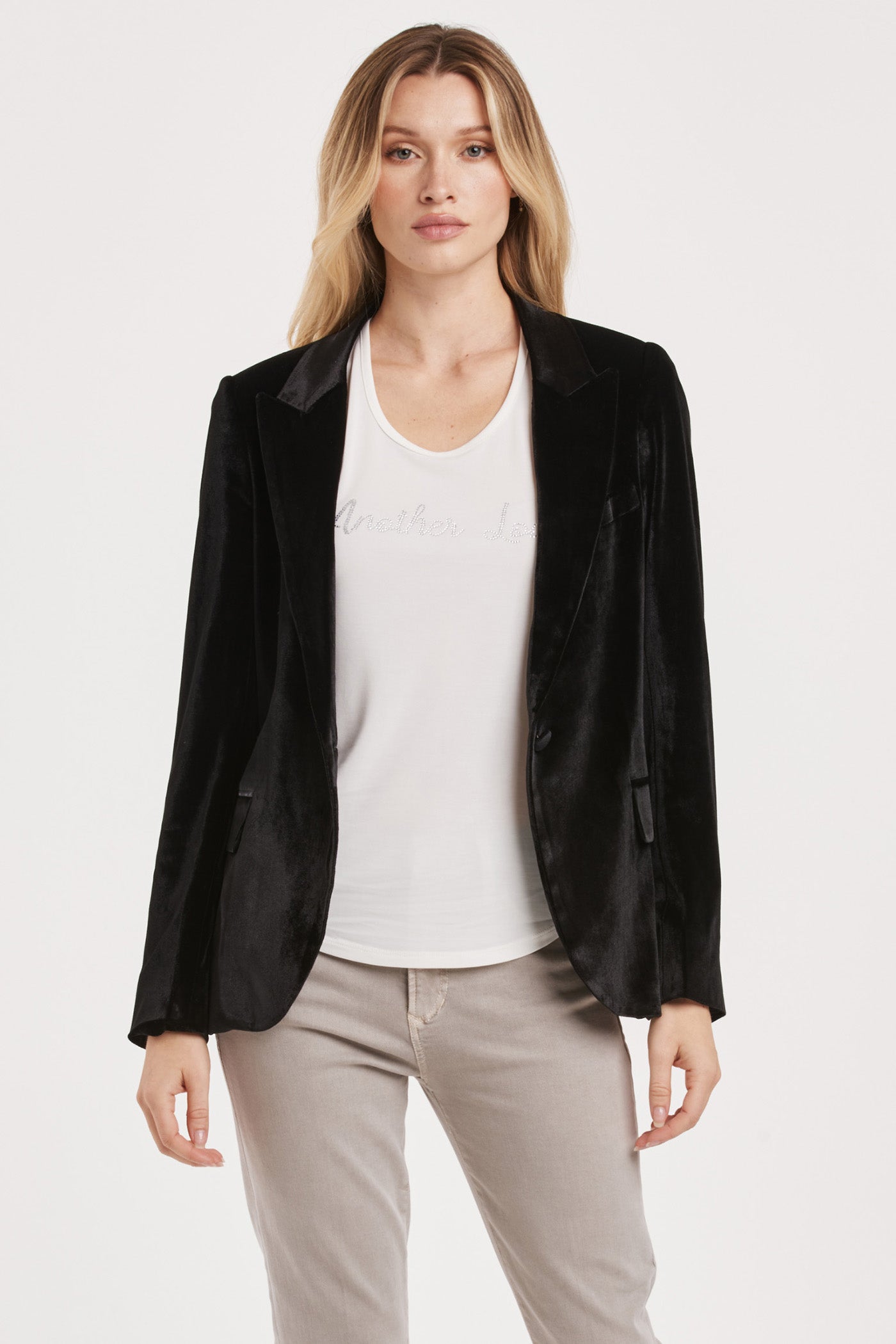 ANOTHER LOVE 3 POCKET VELVET BLAZER - NADJA - Devine 23